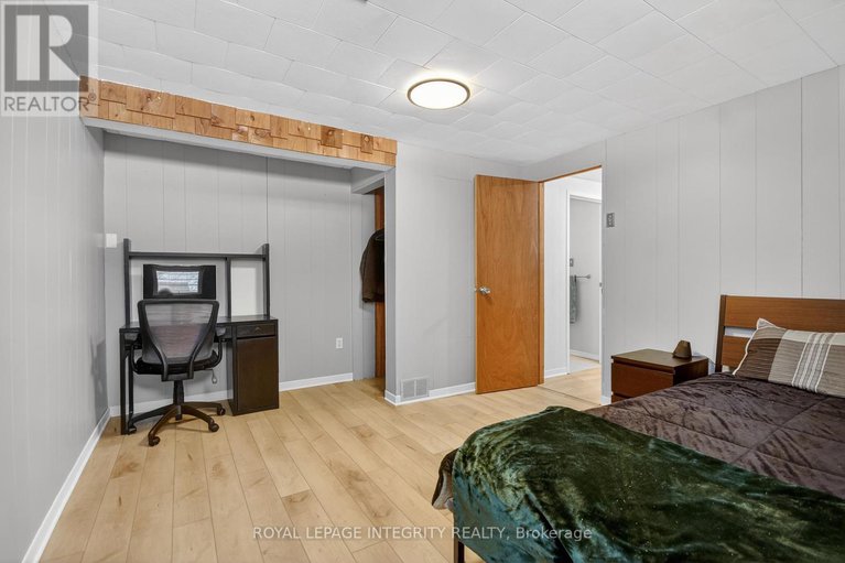 29434003/6054-fernbank-road/stittsville-south/ottawa/ontario/K2S1B6_23