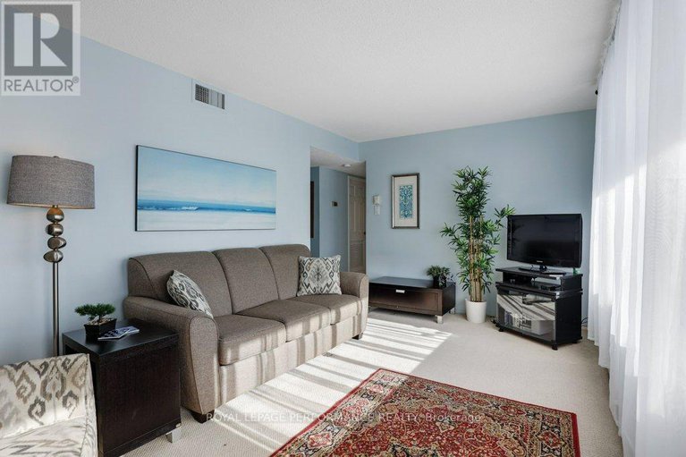 28552109/1904-470-laurier-avenue-w/ottawa-centre/ottawa/ontario/K1R7W9_17