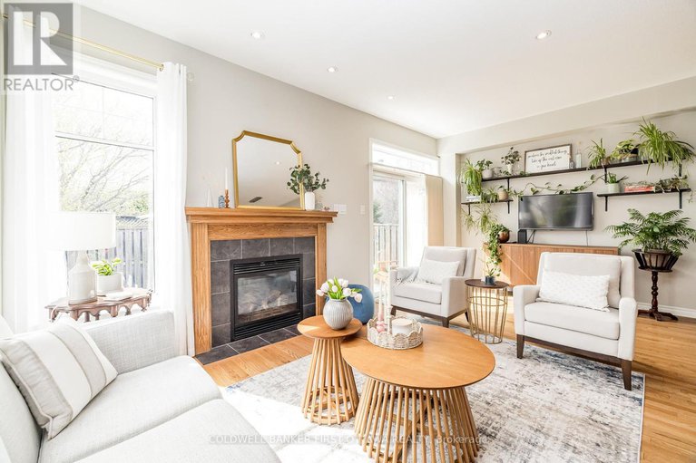 28270010/109-mojave-crescent/stittsville-north/ottawa/ontario/K2S0B6_12