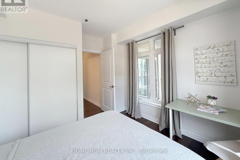 28463017/323-429-kent-street/ottawa-centre/ottawa/ontario/K2P1B5_25
