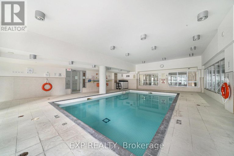 28885811/2509-242-rideau-street/sandy-hill/ottawa/ontario/K1N0B7_25