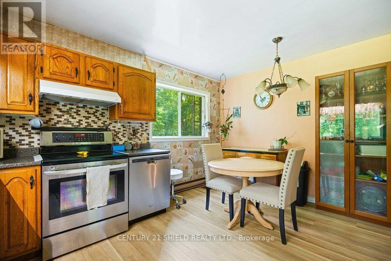 28611000/4571-glen-roy-road/south-glengarry-charlottenburgh-twp/south-glengarry/ontario/K0C1L0_14