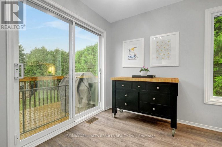 28826412/97-flowertree-crescent/emerald-meadowstrailwest/ottawa/ontario/K2M2R7_19
