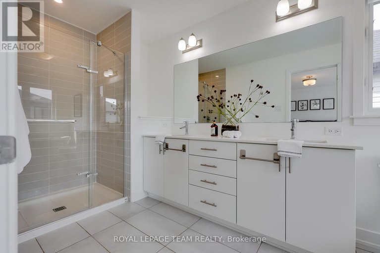 28890064/856-clapham-terrace/stittsville-south/ottawa/ontario/K2S2P1_26
