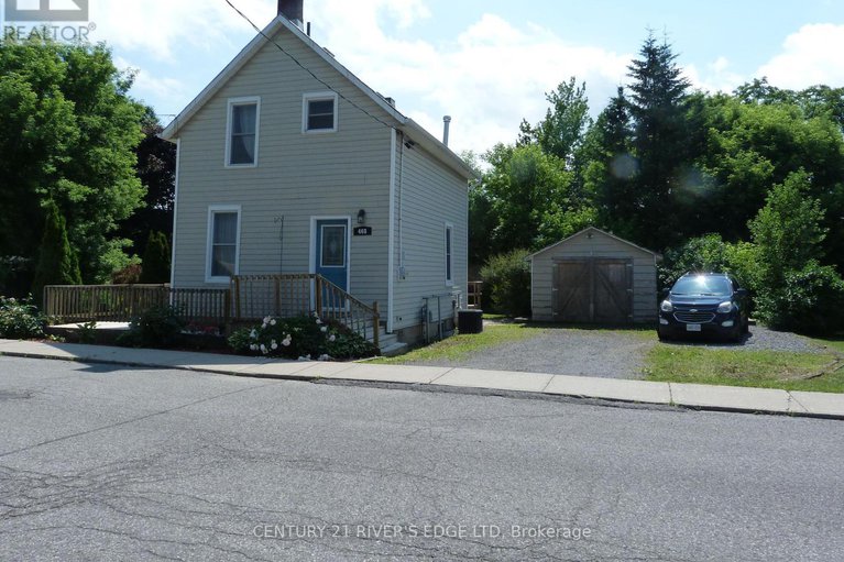 28536182/468-gladstone-street-n/winchester/north-dundas/ontario/K0C2K0_2
