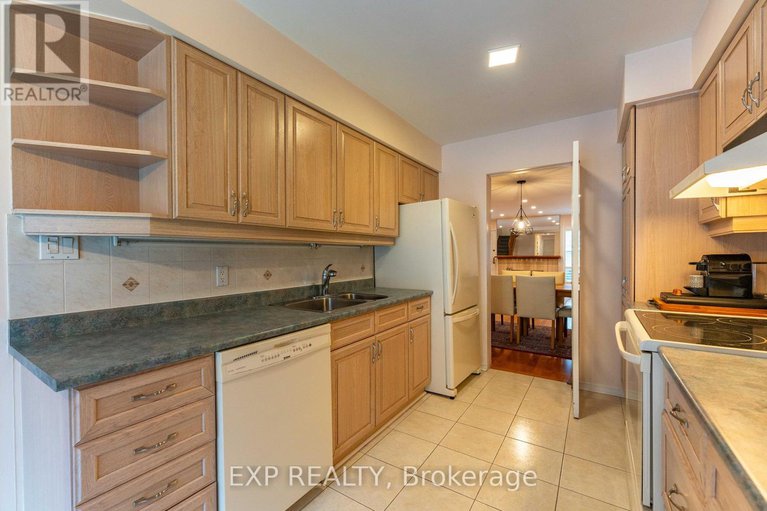 29423091/2-111-echo-drive/ottawa-east/ottawa/ontario/K1S5K8_13