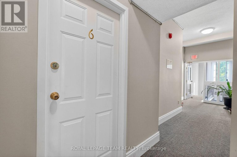 28946487/6-635-richmond-road/woodroffe/ottawa/ontario/K2A0G6_7