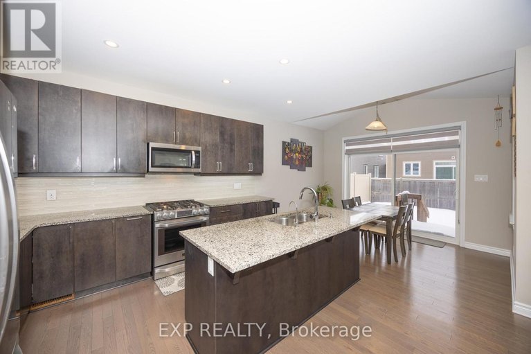 29457931/116-helen-rapp-way/blossom-parkkemp-parkfindlay-creek/ottawa/ontario/K1T0N4_22