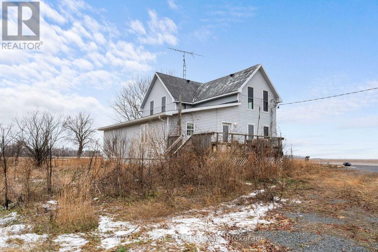 29204796/11802-county-road-18-road/south-dundas-matilda-twp/south-dundas/ontario/K0E1K0_29