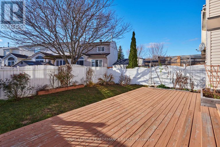 28146321/1896-northlands-drive/fallingbrookgardenway-south/ottawa/ontario/K4A3K7_33