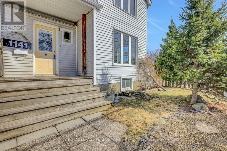 29581422/1141-north-river-road/overbrook/ottawa/ontario/K1K3W4_3