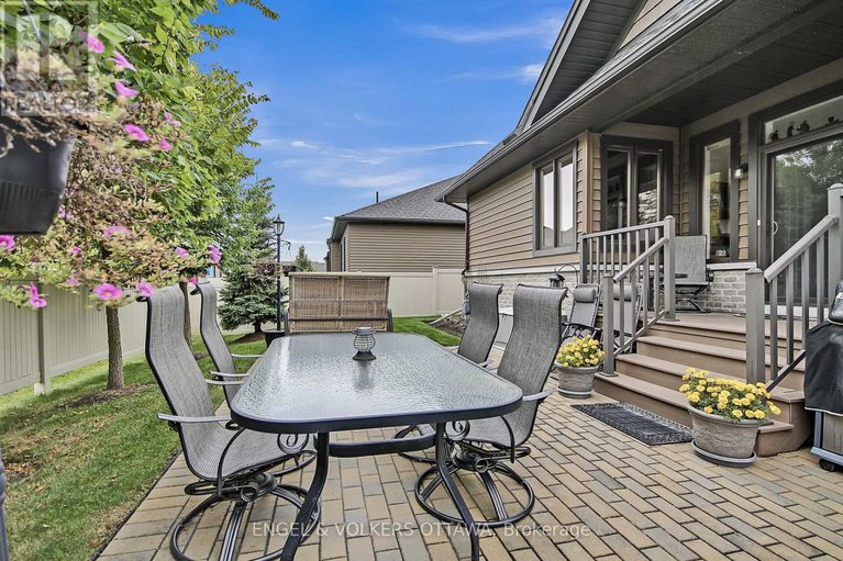 28712729/103-magnolia-way-e/north-grenville-twp-kemptville-south/north-grenville/ontario/K0G1J0_30
