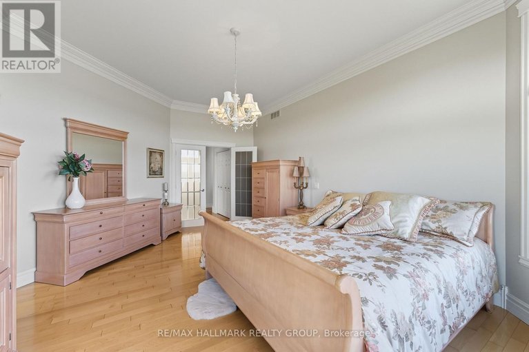 29584698/3285-front-road-s/east-hawkesbury-twp/east-hawkesbury/ontario/K6A2R2_29