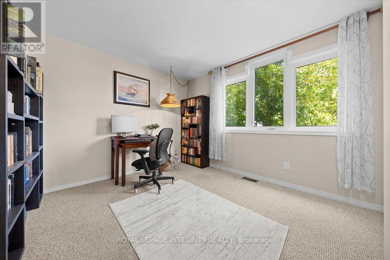 28813112/3759-autumnwood-street/emerald-woodssawmill-creek/ottawa/ontario/K1T2G7_23