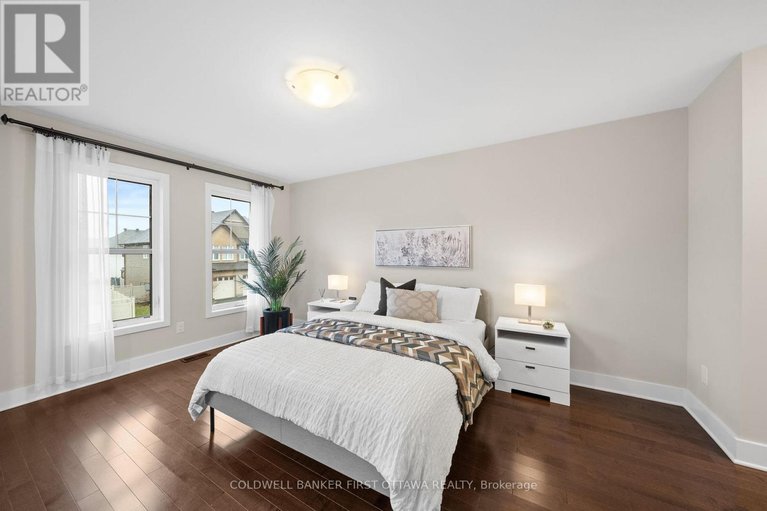 29618911/278-fergus-crescent/cedargrovefraserdale/ottawa/ontario/K2J3L7_16