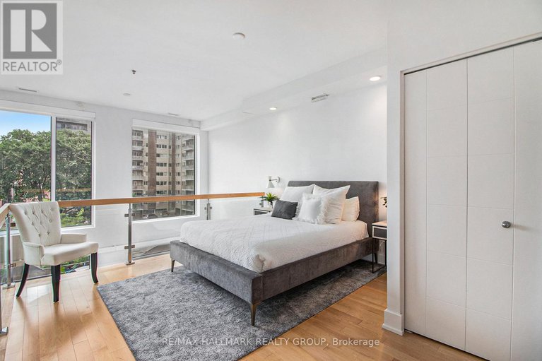 28730809/213-197-lisgar-street/ottawa-centre/ottawa/ontario/K2P0C3_15