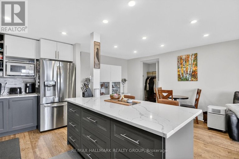 29579525/504-1505-baseline-road/copeland-park/ottawa/ontario/K2C3L4_17