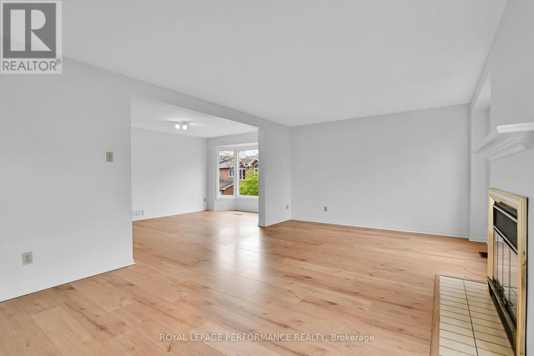28371665/17-1838-summerfields-crescent/chapel-hill/ottawa/ontario/K1C7B7_13