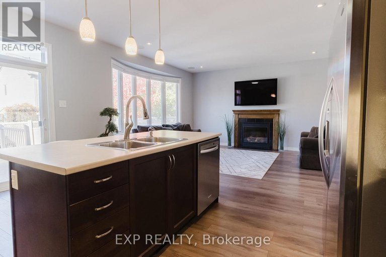 29046528/424-catherine-st-unit-200/ottawa/ontario/K1R5T8_16