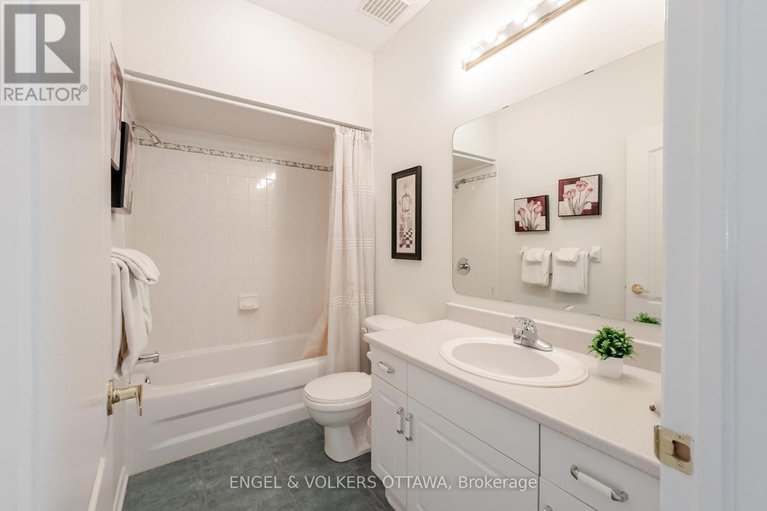 29045611/60-sable-run-drive/stittsville-central/ottawa/ontario/K2S1W7_13