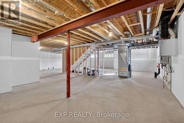 28364468/53-craig-street/village-of-russell/russell/ontario/K4R1A6_21