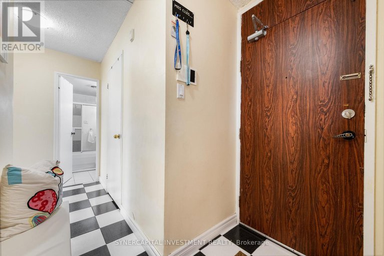 28752551/1202-2000-jasmine-crescent/beacon-hill-south/ottawa/ontario/K1J8K4_19