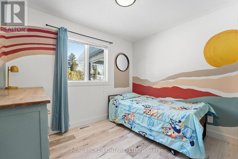 29394655/1391-sutherland-drive/manotick-south-to-roger-stevens/ottawa/ontario/K4M1B3_26