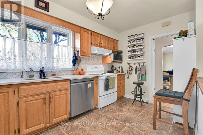 28997583/934-smyth-road/elmvale-acresurbandale/ottawa/ontario/K1G1P6_9