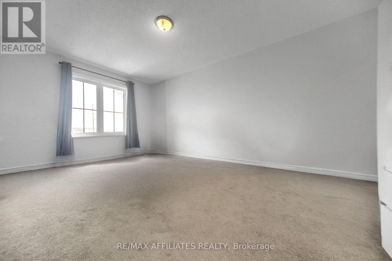 28735067/388-aphelion-crescent/half-moon-bay/ottawa/ontario/K2J6N5_33