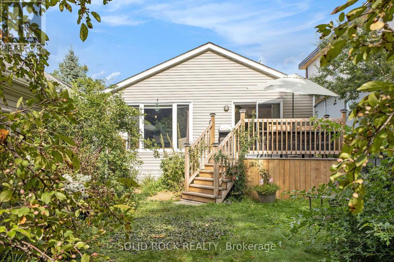 28735074/236-northwestern-avenue/ottawa-westtunneys-pasture/ottawa/ontario/K1Y0M3_27