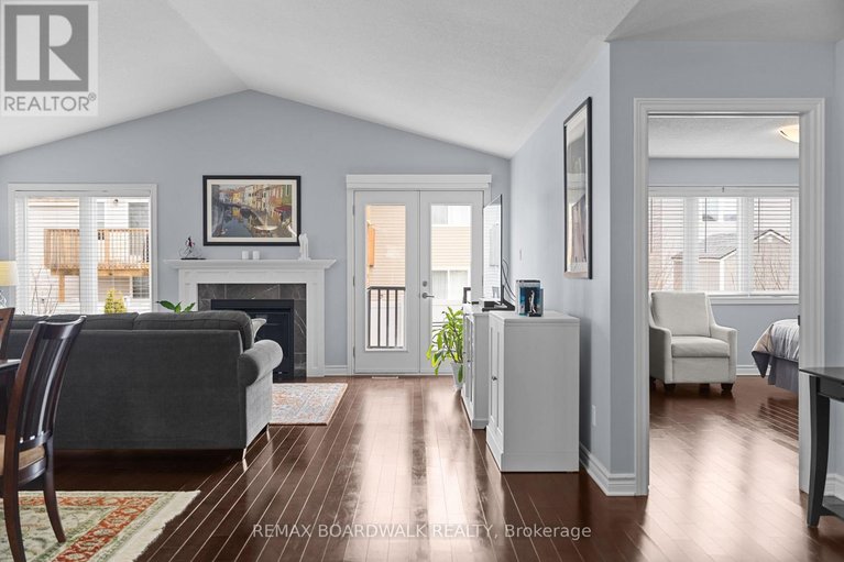 29641408/211-mckenny-street/mississippi-mills-ramsay-twp/mississippi-mills/ontario/K0A1A0_21