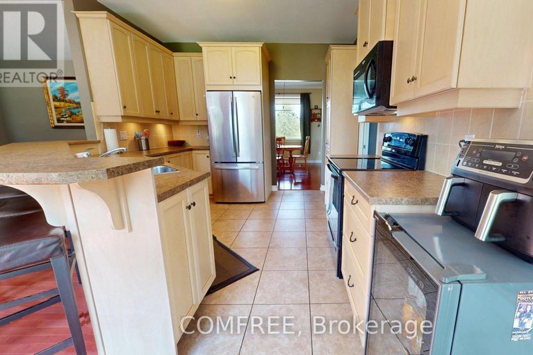 28538692/6959-viola-street/rideau-twp-s-of-reg-rd-6-w-of-mccordick-rd/ottawa/ontario/K0A2T0_5