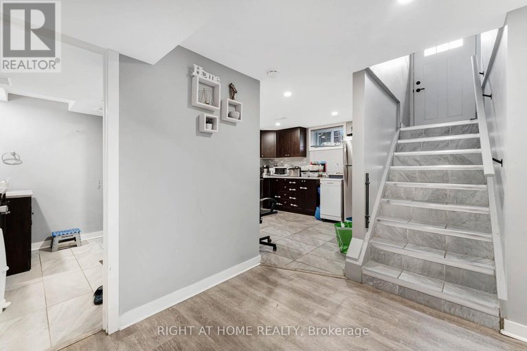 28334647/2216-prospect-avenue/alta-vista/ottawa/ontario/K1H7G3_16