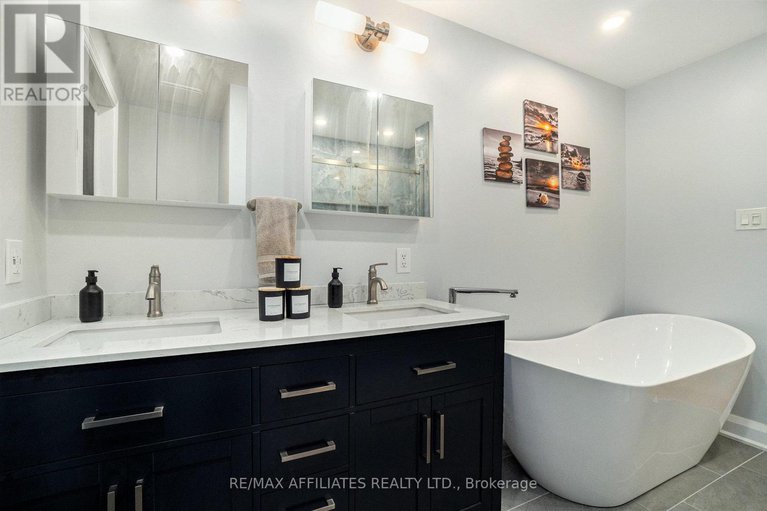 28854774/319-riverwood-drive/woodlawnmaclarens-landingkilmaurs/ottawa/ontario/K0A3M0_18