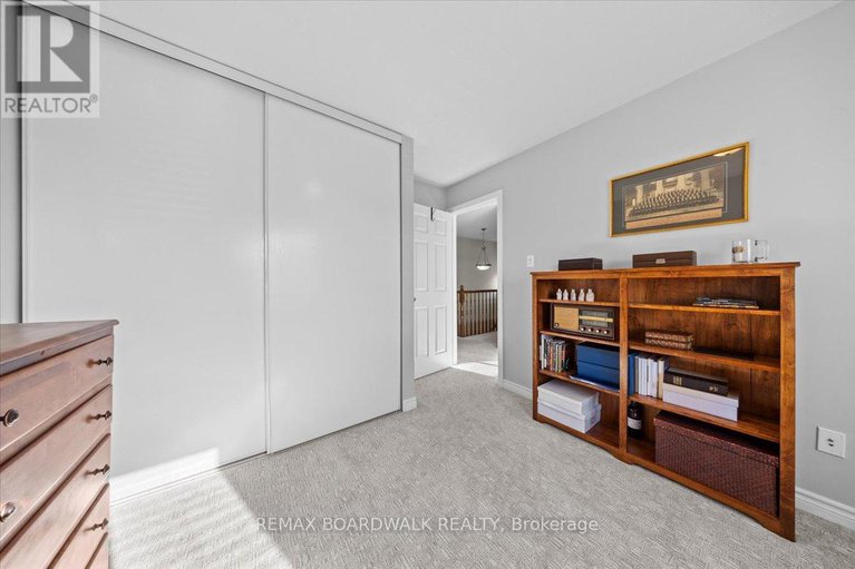 29240598/906-pellerin-place/avalon-east/ottawa/ontario/K4A0S4_29