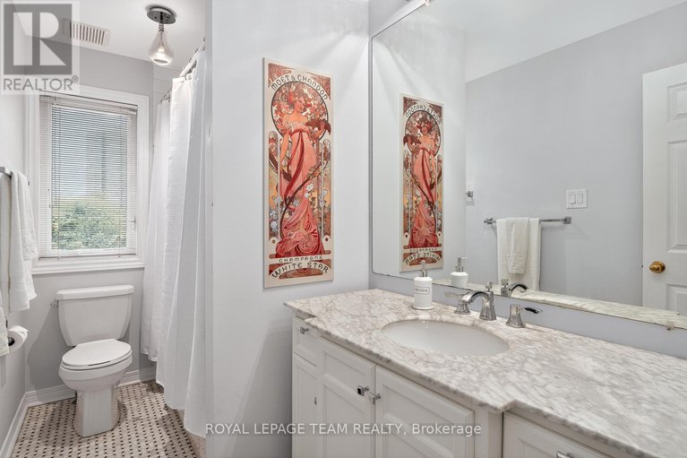 28910918/159-dunbarton-court/cardinal-glen/ottawa/ontario/K1K4L6_24