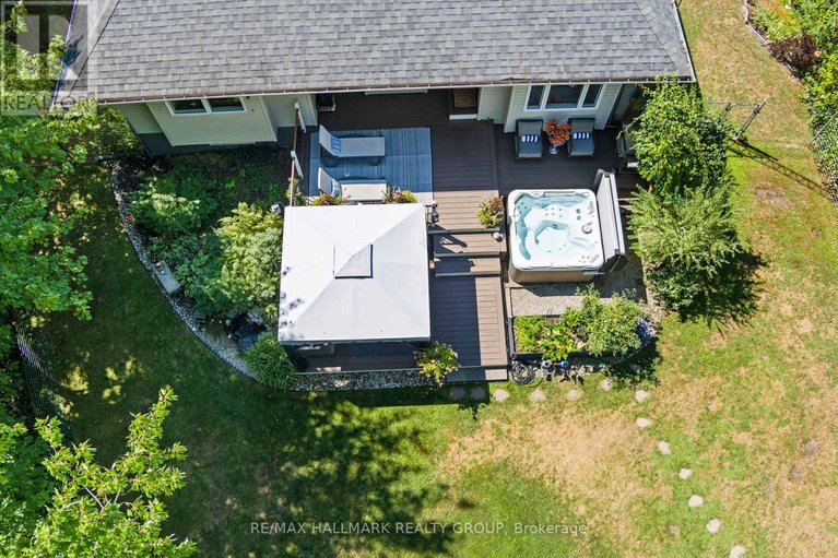 28797627/17-anthony-curro-drive-drive/north-grenville-twp-kemptville-east/north-grenville/ontario/K0G1J0_40