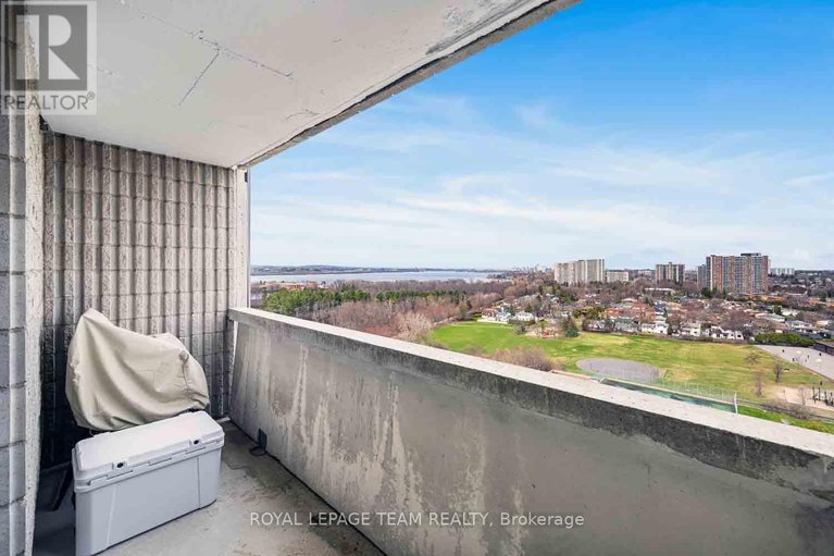 28223881/1603-265-poulin-avenue/britannia/ottawa/ontario/K2B7Y8_28