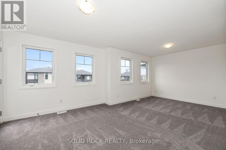 28573370/92-esban-drive/blossom-parkkemp-parkfindlay-creek/ottawa/ontario/K1X0J3_41