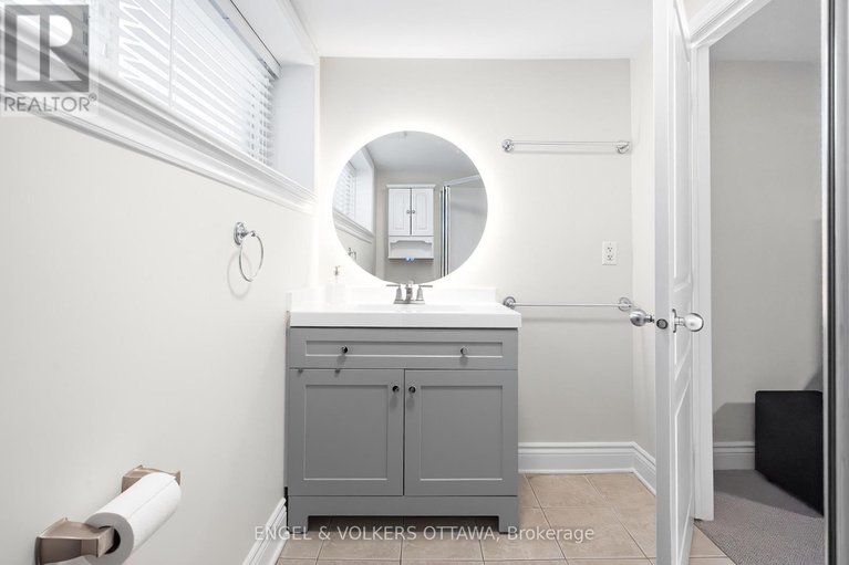 29414753/2707-marie-street/britannia/ottawa/ontario/K2B7E3_23