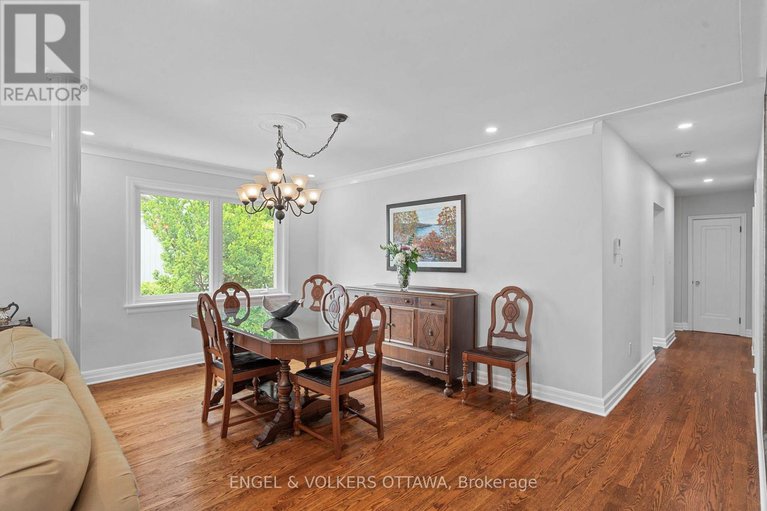 28726493/249-faircrest-road/alta-vistafaircrest-heights/ottawa/ontario/K1H5C9_10