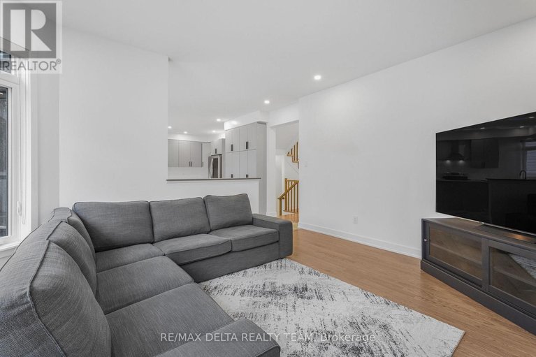 29613825/39-angel-heights/stittsville-south/ottawa/ontario/K2S2N2_12