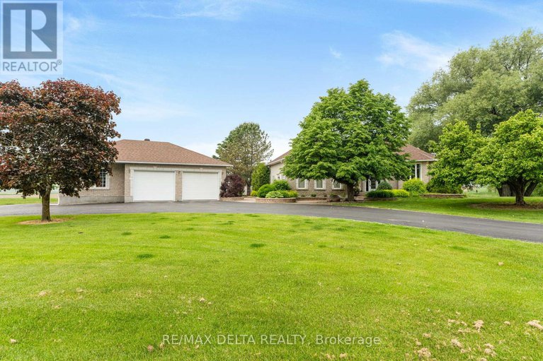 28438400/1819-baseline-road/clarencerockland-twp/clarence-rockland/ontario/K0A1N0_4