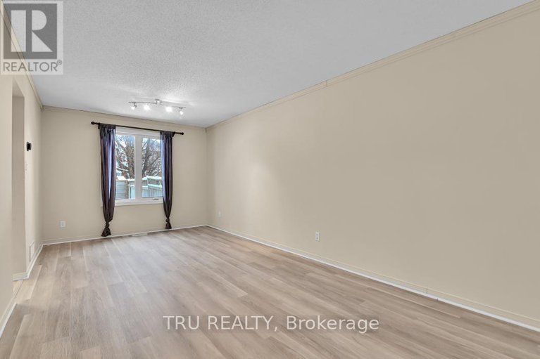 29195755/40-baton-court/katimavik/ottawa/ontario/K2L4C8_8