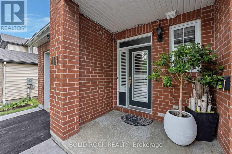 28578317/411-cache-bay-crescent-e/blossom-parkkemp-parkfindlay-creek/ottawa/ontario/K1T4H3_4