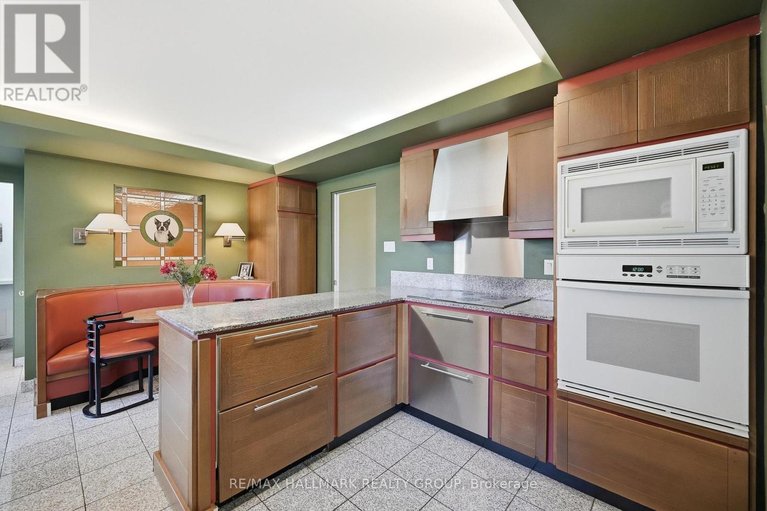 29628154/68-corkstown-road/lakeview-park/ottawa/ontario/K2H5B5_15