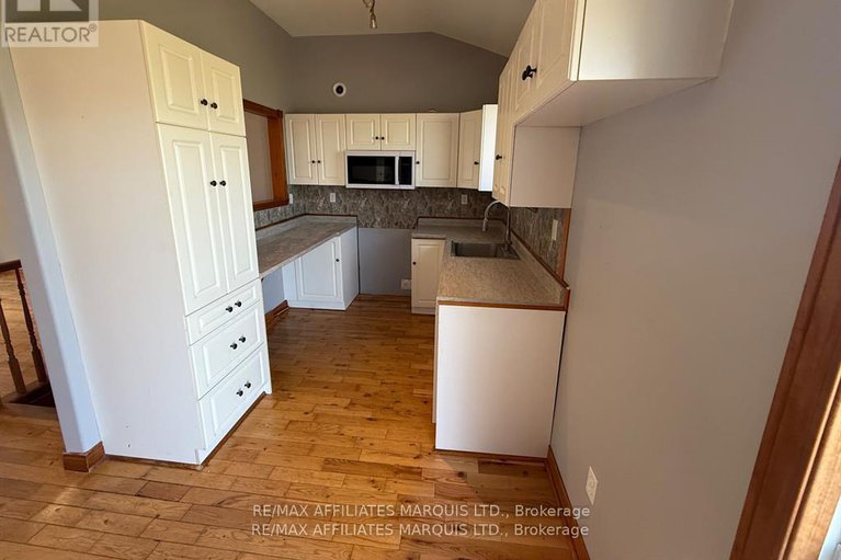 29248510/19249-county-road-2-road/south-glengarry-charlottenburgh-twp/south-glengarry/ontario/K0C2E0_9