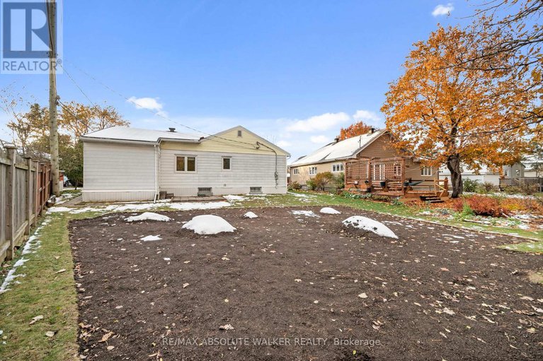 29110851/2243-hillary-avenue/alta-vista/ottawa/ontario/K1H7H7_25