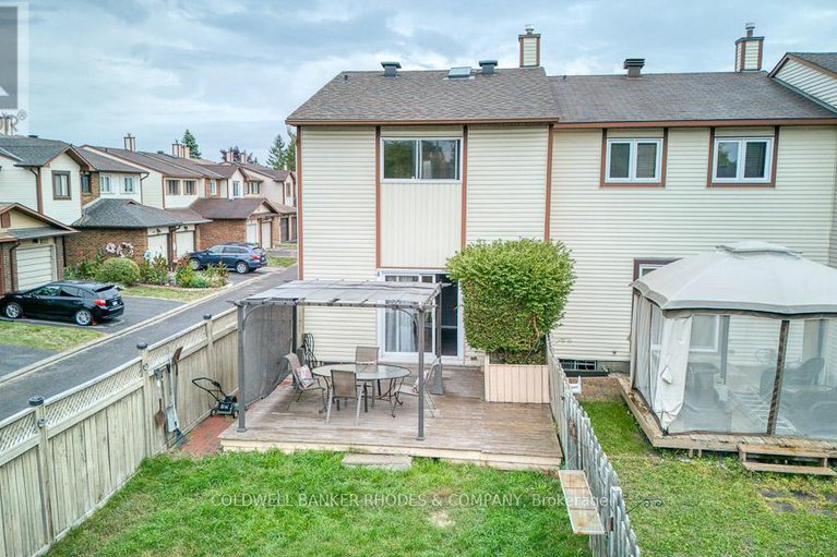 29026241/18-6475-colony-square/convent-glen-north/ottawa/ontario/K1C3E1_24