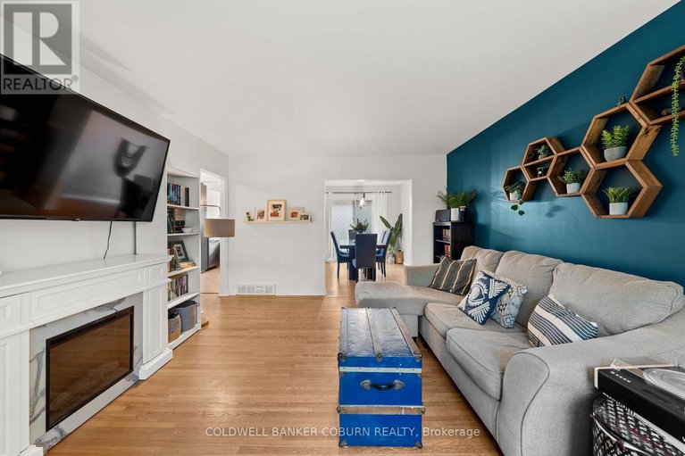 29024109/767b-ridgewood-avenue/mooneys-bayriverside-park/ottawa/ontario/K1V6M8_8